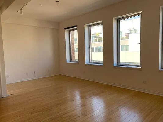 Rented by Dream Space Realty | media 3