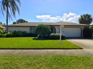 411 E Amherst Cir, Satellite Beach, FL 32937
