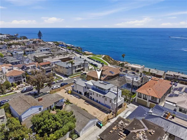 209 Narcissus Ave, Corona Del Mar, CA 92625