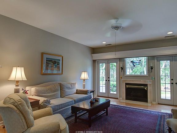 5th image of 23 Parkwood Dr