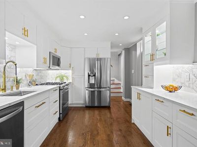 829 S Charles St, Baltimore, MD, 21230