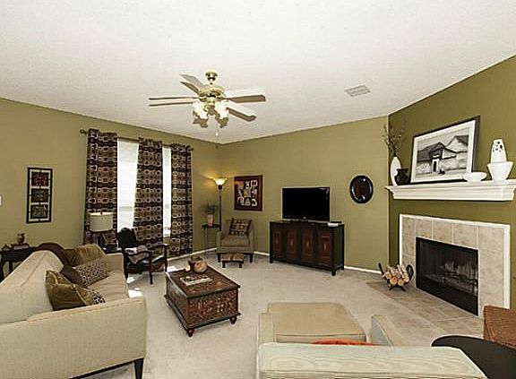 4th image of 2839 Clear Creek Dr