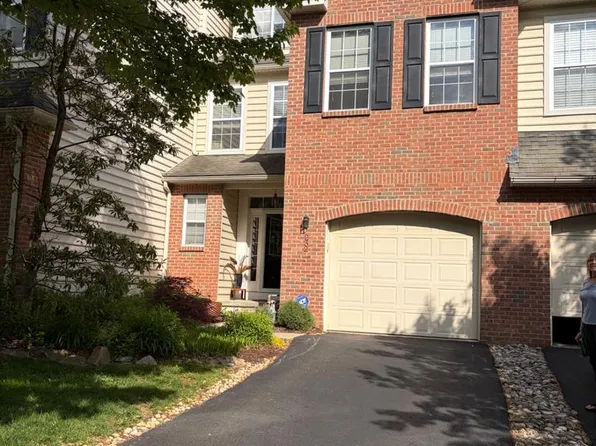 232 Deepdale Dr #44, Kennett Square, PA 19348
