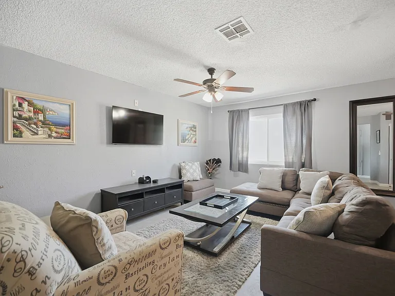 52275 Avenida Vallejo — Photo 4
