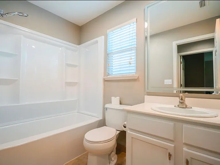 2521 Jubilee Dr — Photo 4