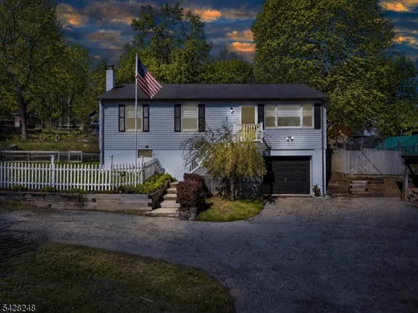 709 Canistear Rd, Vernon Twp., NJ 07422