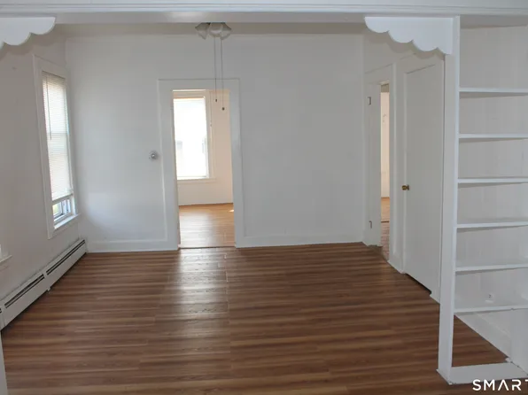 115 S Colony St, Wallingford, CT 06492