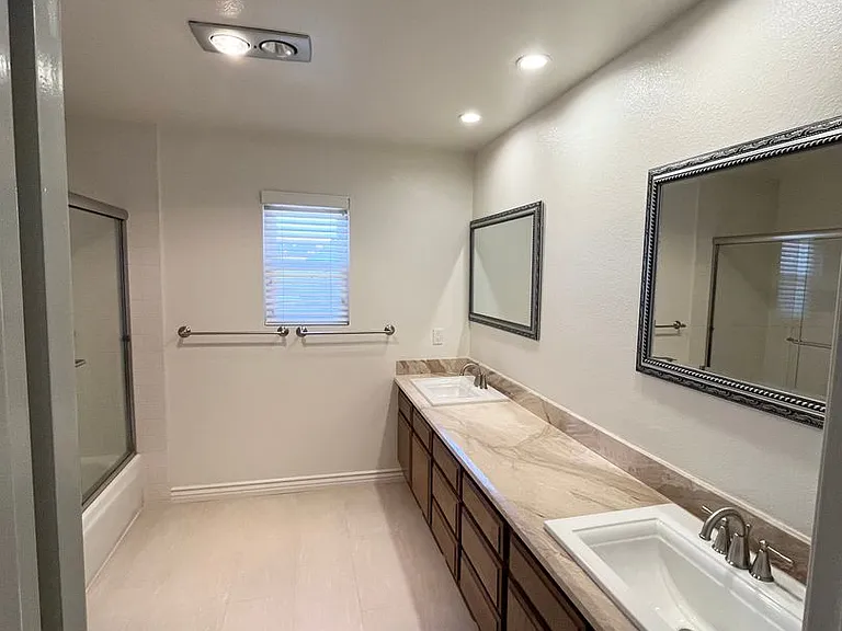 4925 Regla Ct — Photo 18