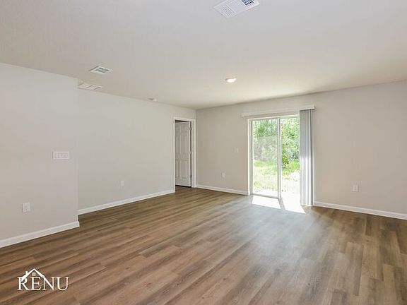 5th image of 16 Seoane Pl