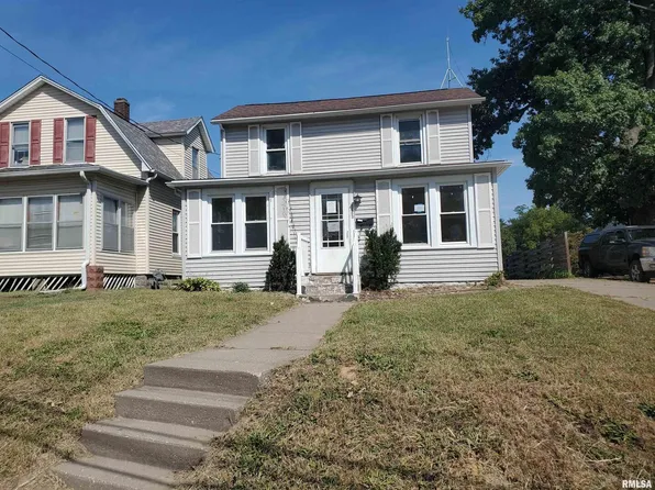 1603 Lucas St, Muscatine, IA 52761