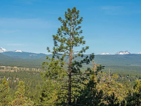 1961 NW Sun Ray Ct, Bend, OR 97703