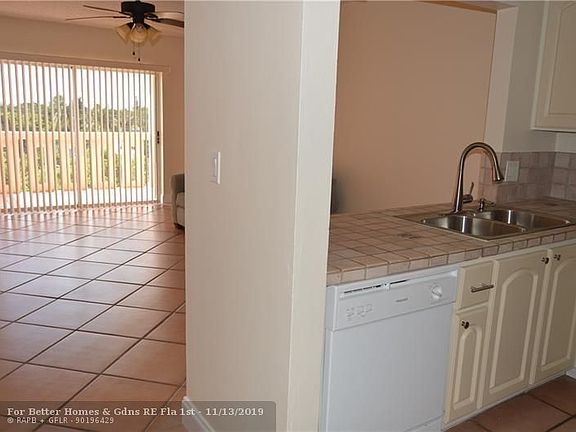 2nd image of 1000 River Reach Dr APT 519