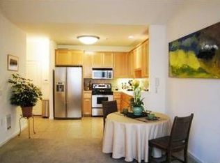 655 12th St APT 421, Oakland, CA 94607
