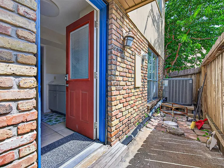3303 W Greenridge Dr #8 — Photo 7