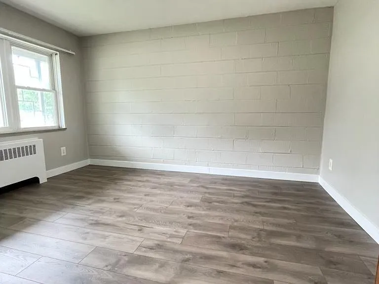 2812 Coolidge Hwy #21 — Photo 8