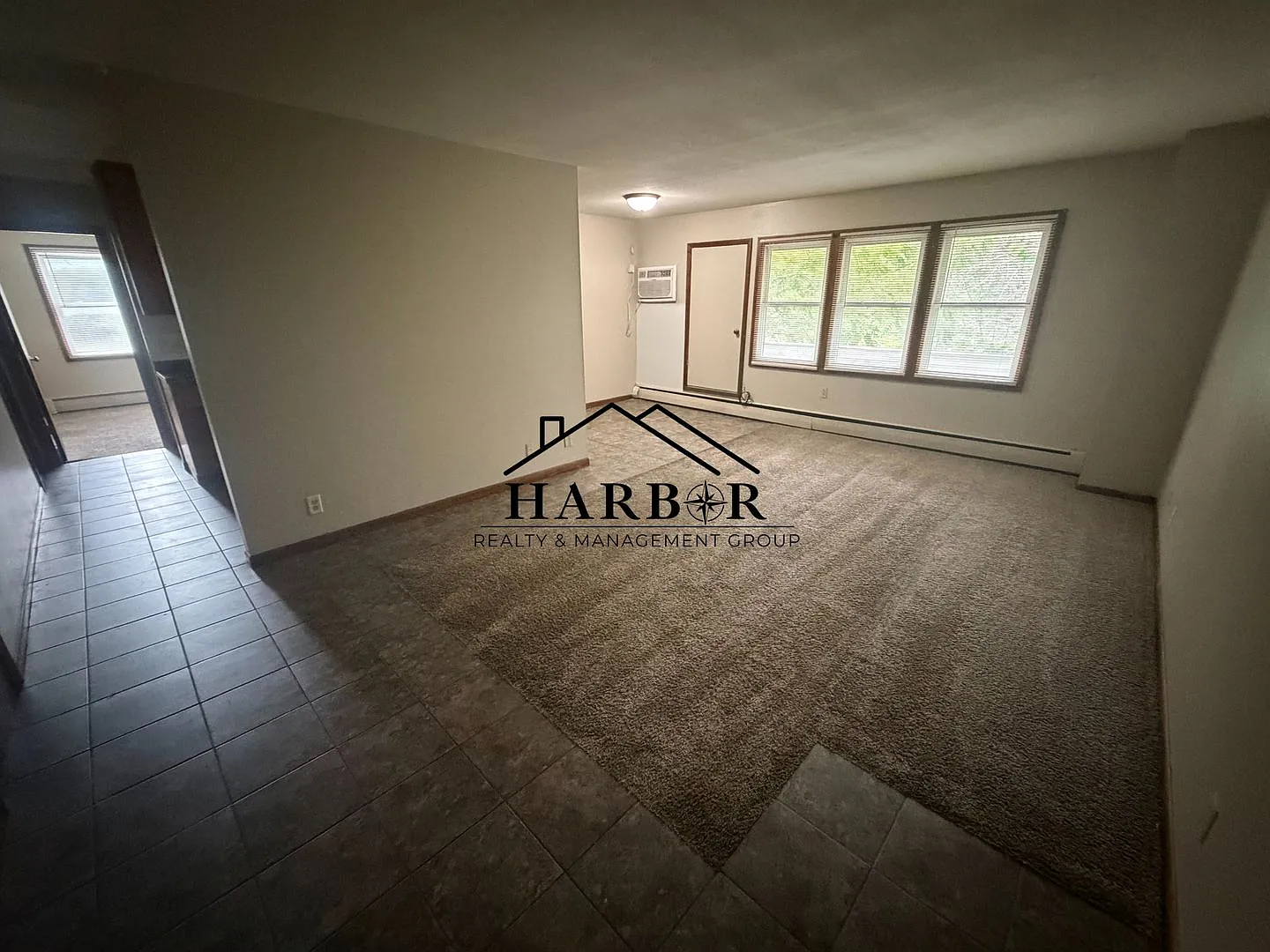 Fair Oaks Apartments — Photo 3