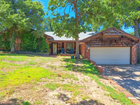 2009 N Alexander Ln, Bethany, OK 73008