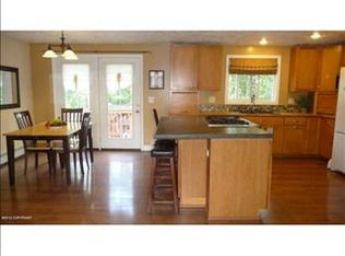 1044 E 28th Ave, Anchorage, AK 99508