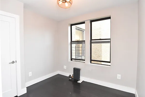 Rented by Bohemia Realty Group | media 10