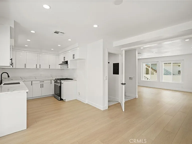 7010 Lennox Ave #A — Photo 11