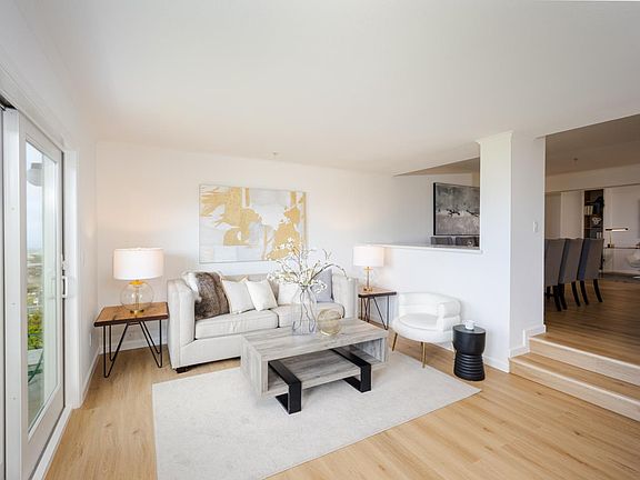 3rd image of 631 Pointe Pacific APT 6