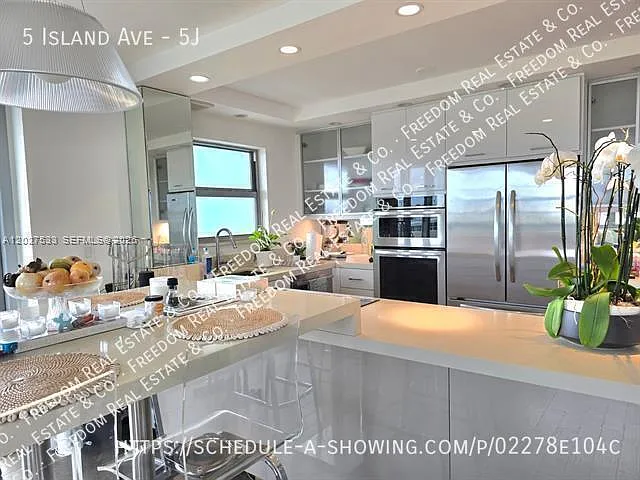 5 Island Ave #5J — Photo 7