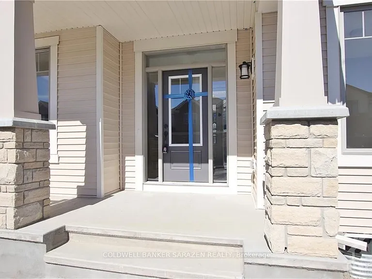 924 Nokomis Pl — Photo 4