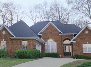 3577 NE Cobblestone Ct, Auburn, AL 36830