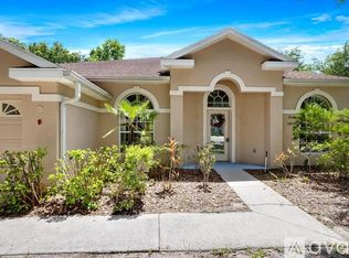 9 Saint Andrews Ct, Palm Coast, FL 32137