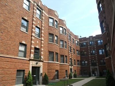 1st image of 3007 W Gunnison St APT 3N