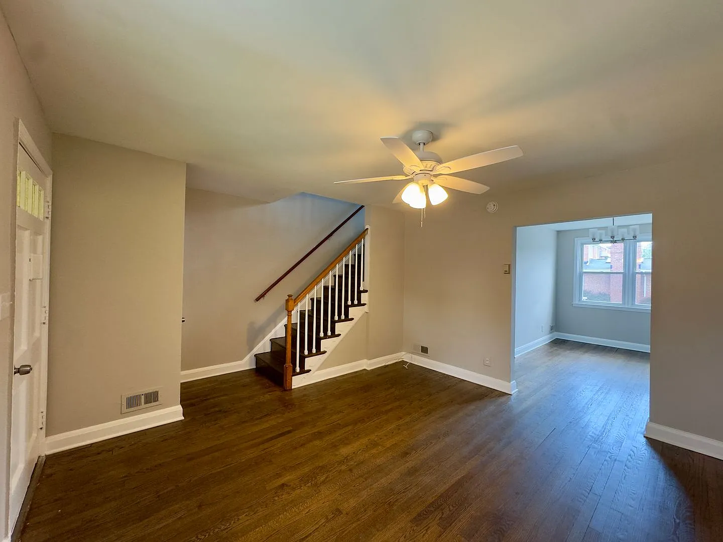 Charming 2 Bedroom/1 Bathroom Townhome in Essex, Baltimore, MD! — Photo 3