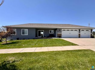 1403 Bitterroot, Dell Rapids, SD 57022