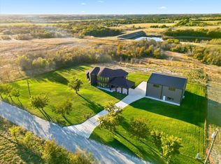 145 Rock Ct, Decatur, TX 76234