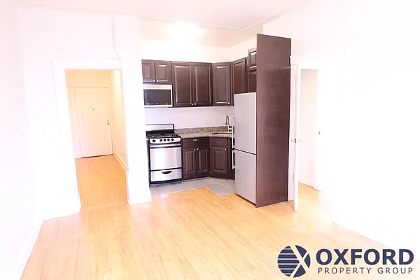 Rented by Oxford Property Group | media 3