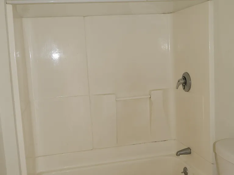 37-39 Elliott St #2R — Photo 3