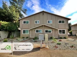 835 Camino Ct APT 10, Redding, CA 96002