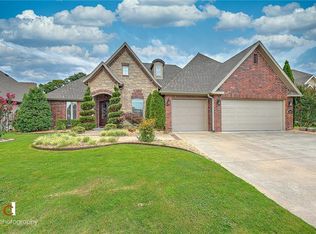 4507 W Pat Lee Pkwy, Rogers, AR 72758