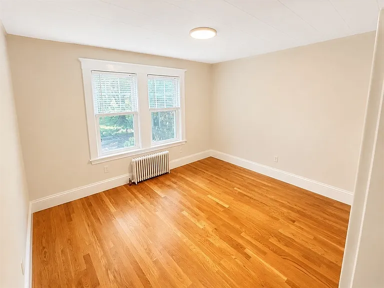 46-48 Cleveland St #1 — Photo 20
