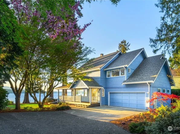 11673 Sunset Avenue NE, Bainbridge Island, WA 98110