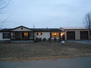 505 S Shady Ln, Austin, IN 47102