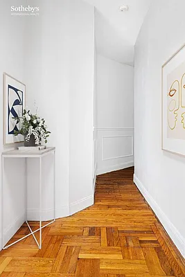 Rented by Sotheby's International Realty | media 5