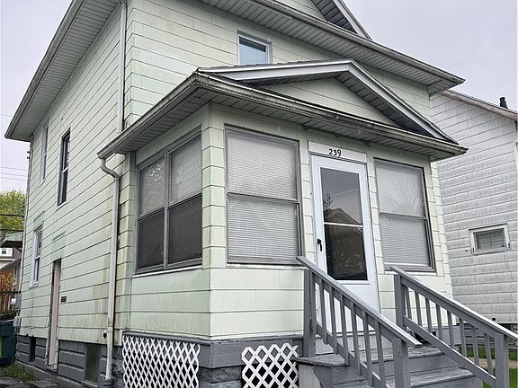 3rd image of 239 Weyl St