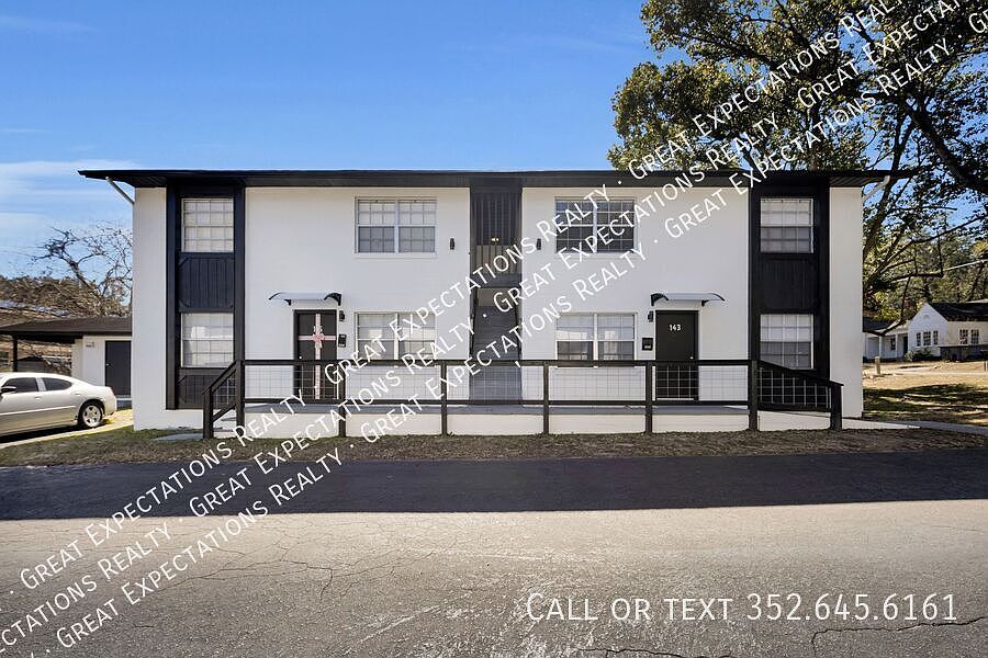 1st image of 131 SE 13th Ave