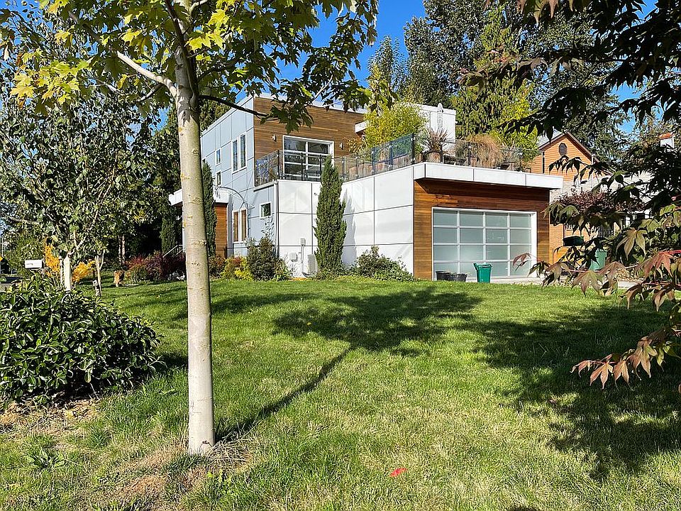 large front yard/corner lot