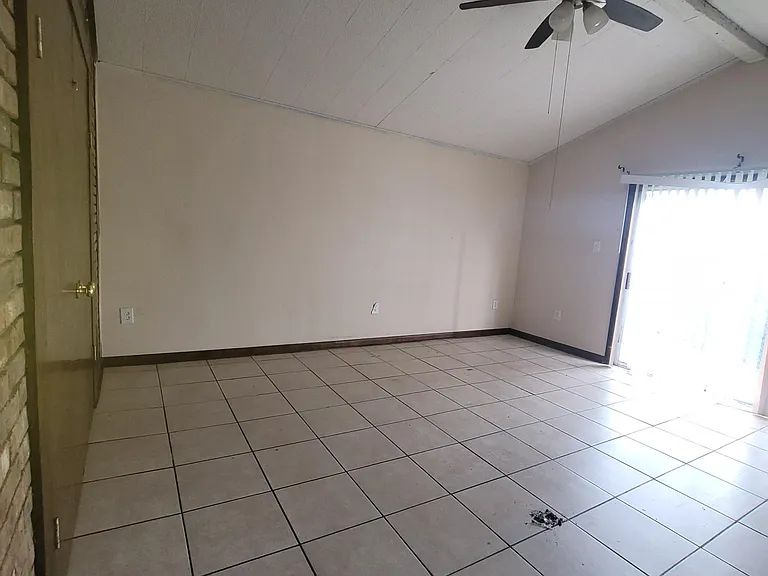 14228 Highway 90 #A — Photo 11