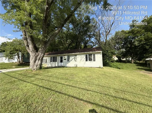 9911 Hillcrest Rd, Kansas City, MO 64134