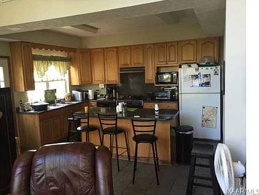 4th image of 910 Tawassee Pointe Dr