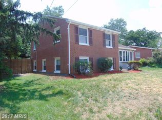 7556 Abbington Dr, Oxon Hill, MD 20745