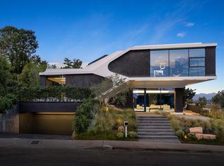 1254 Roberto Ln, Los Angeles, CA 90077