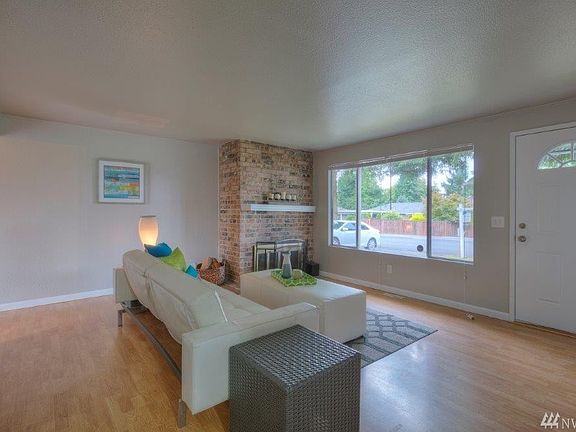 3rd image of 25414 116th Ave SE